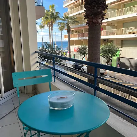Juan Les Pins Sea View In The Heart Of Town With Its Merchants * Antibes